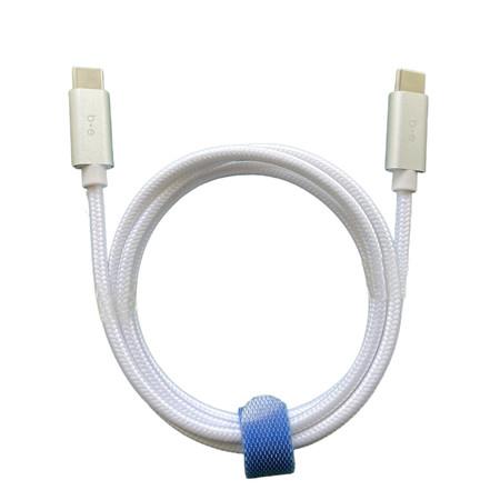 USB-C CHARGING CABLE: 60W